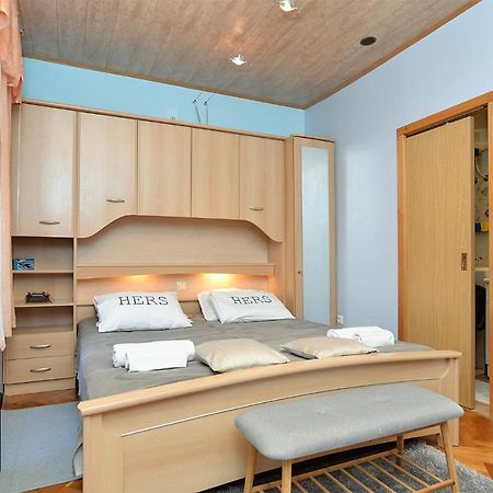 Apartments Jasna 1128 Fazana Luaran gambar