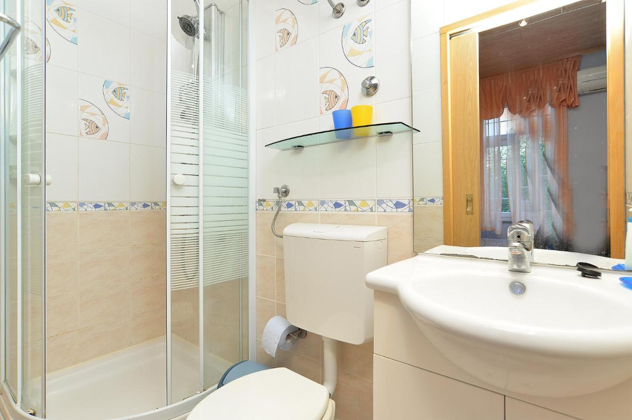 Apartments Jasna 1128 Fazana Luaran gambar