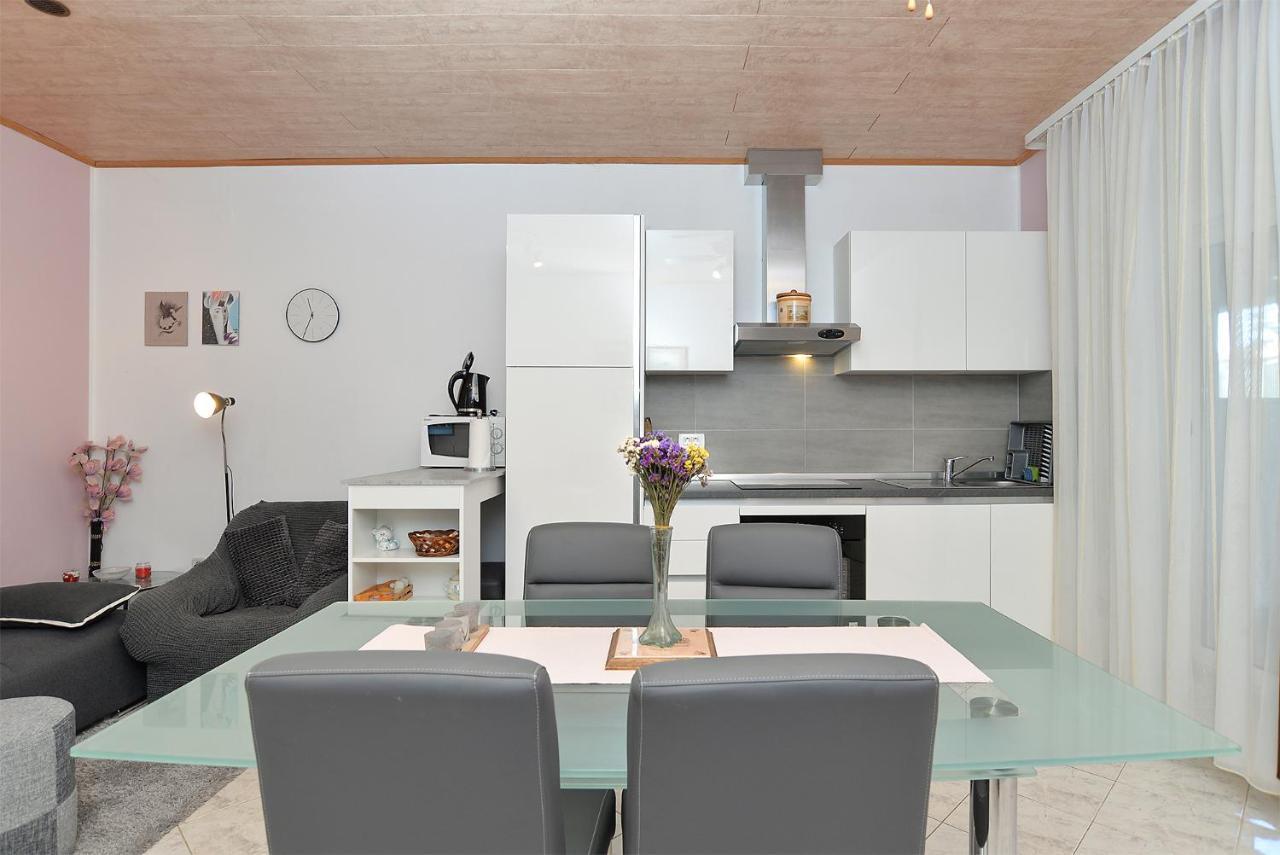 Apartments Jasna 1128 Fazana Luaran gambar