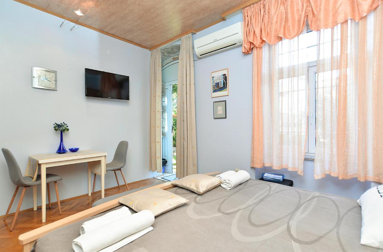 Apartments Jasna 1128 Fazana Luaran gambar